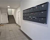 11 vstupní chodba do domu