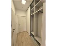 7 chodba vestavěná skříň 1 - upr