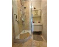 8 Ibsenova 3+1 koupelna