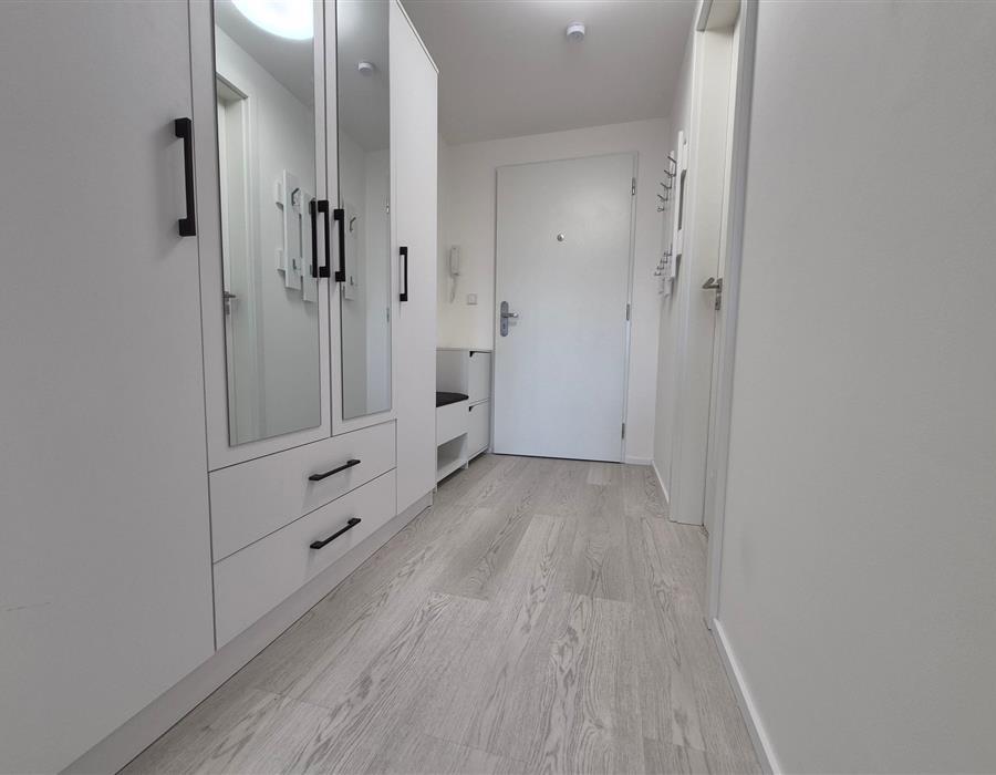 6 Nad Arboretem - pokoj s kk