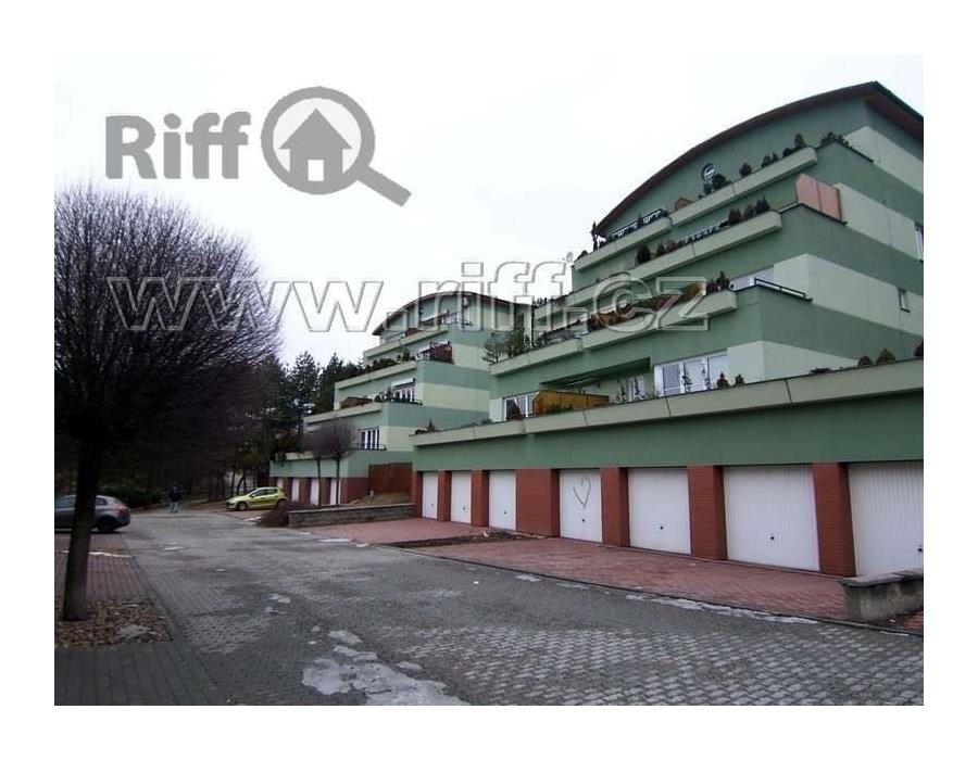 11 pohled na d�m.jpg
